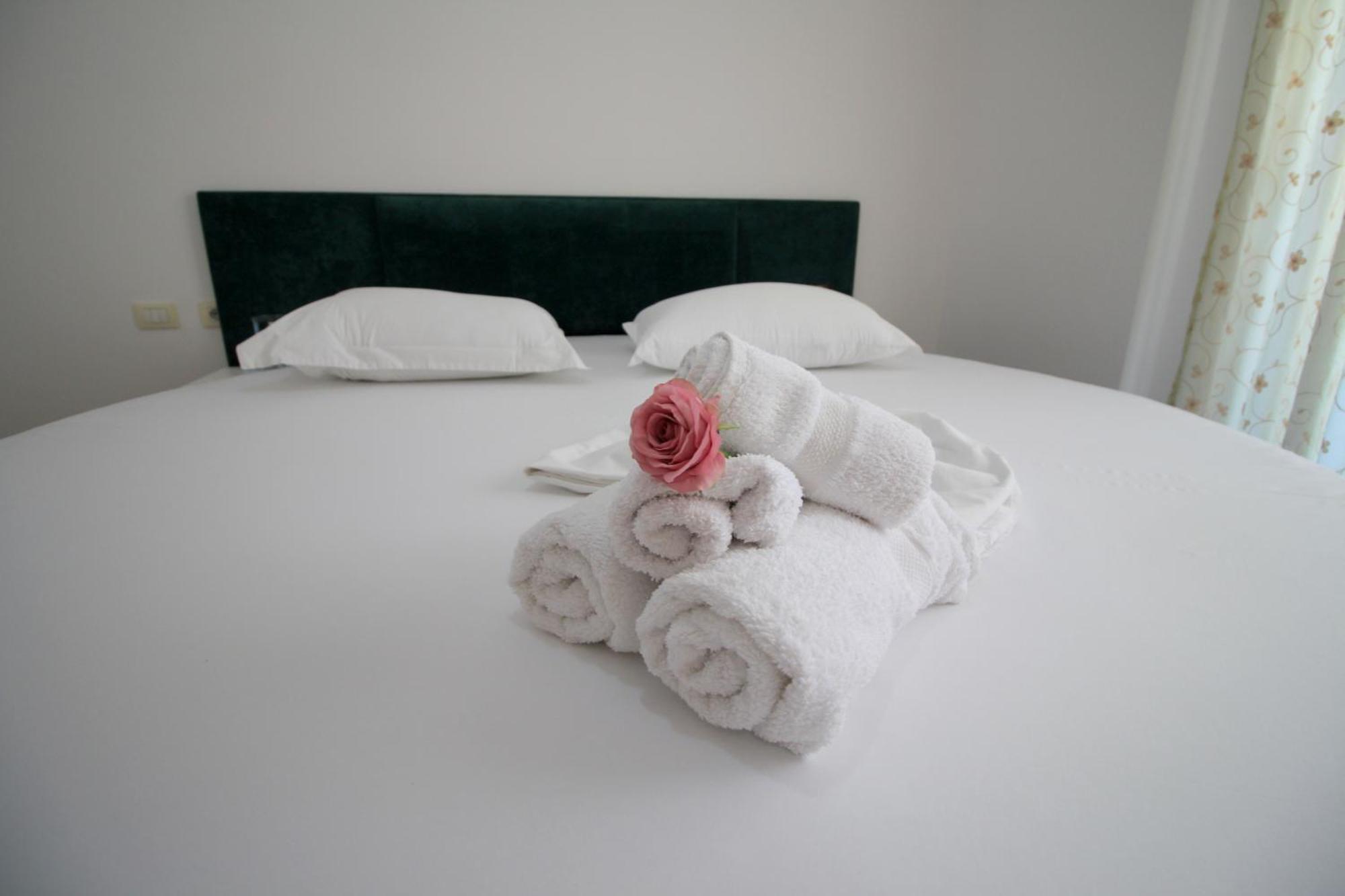 July Seaview Apartments Sarandë 외부 사진