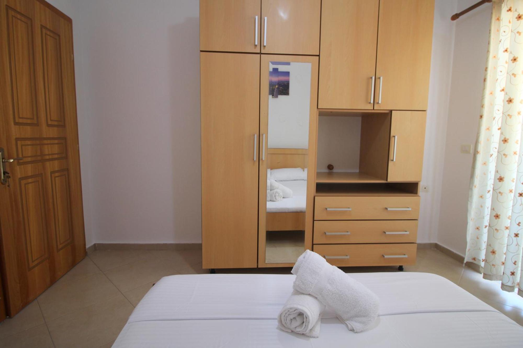July Seaview Apartments Sarandë 외부 사진